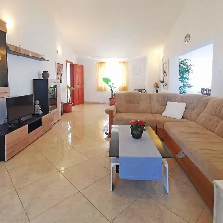 In Sveti Lovrec/istrien 27830 Apartment *