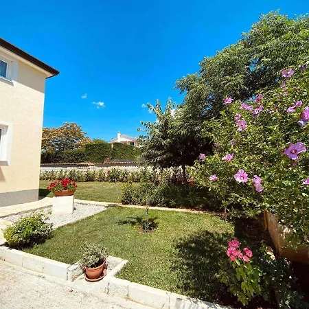 In Sveti Lovrec/istrien 27830 Apartman Sveti Lovreč Pazenatički